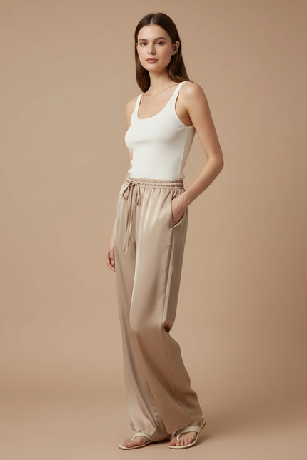 Pantalon Beige Satiné Fluide Ample Élégant Femme